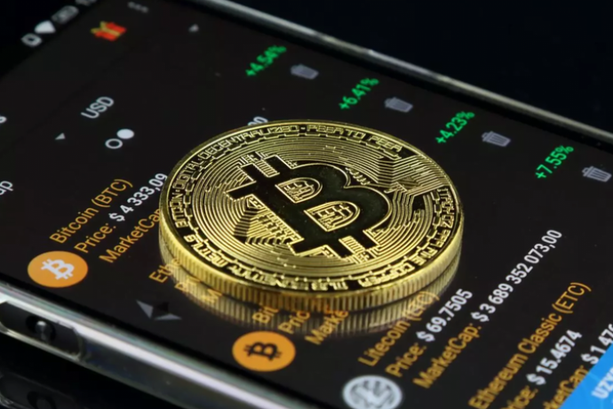 Как заблокировать биткоин-кошелек мошенников?